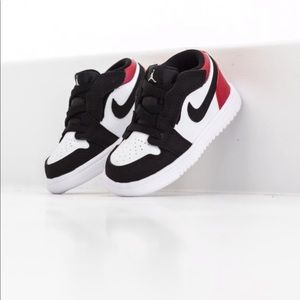 AIR JORDAN 1 LOW ALT (TD) - WHITE/BLACK/GYM RED